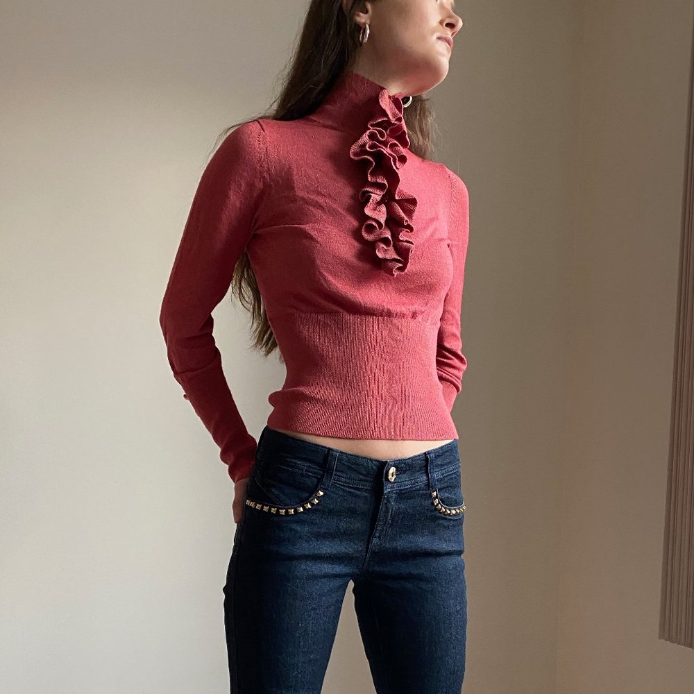 🌐Ruffle button up turtleneck